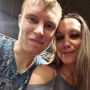 Meet your Posher, Natasha